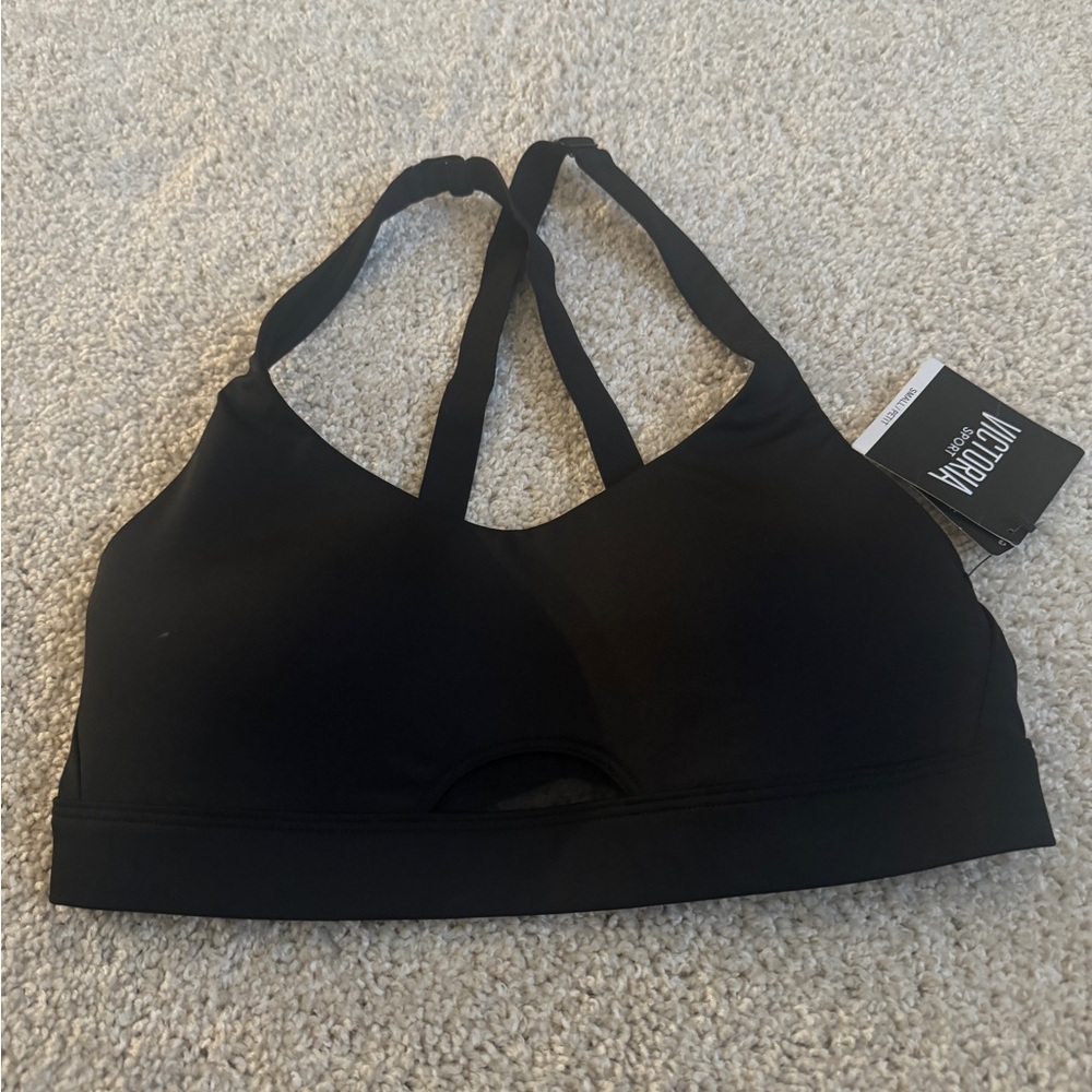 NWT Victoria’s Secret Sports Bra
